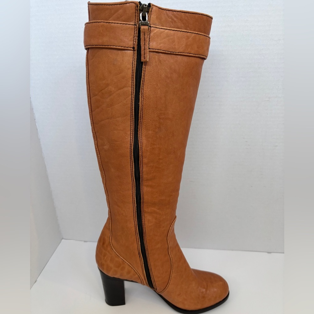 Fendi B-Buckle Tall Leather Boots | Tan | New Without Tags|35|Gorgeous Leather - Picture 4 of 12